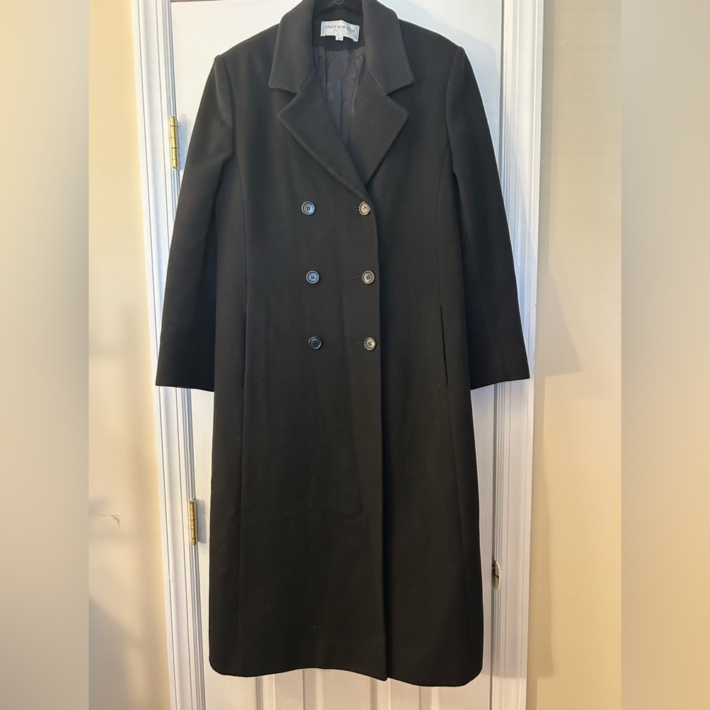 Jones New York Wool Dress Coat Size 12 P.  Black
